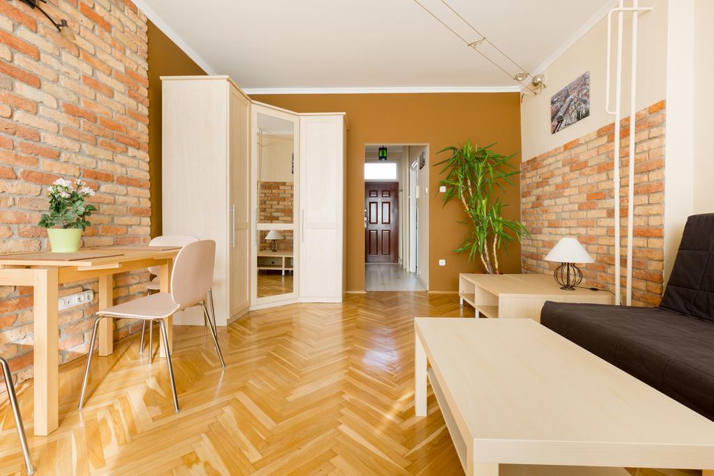 East Station Studios - Baross Home 1 & 2 Budapest Ngoại thất bức ảnh